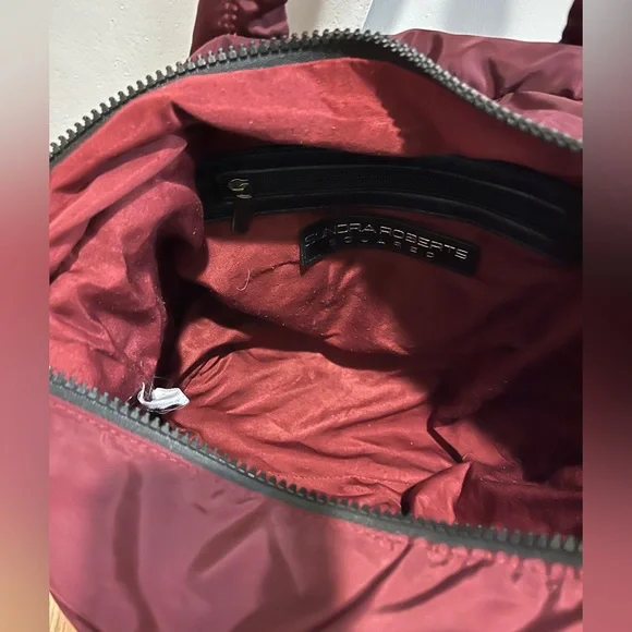 Sondra Roberts Squared shoulder tote - Picture 2 of 3